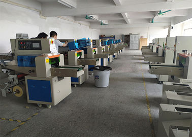 Scourer Ball Flow Wrap Packaging Machine , Single Pack Scourer Packing Machine